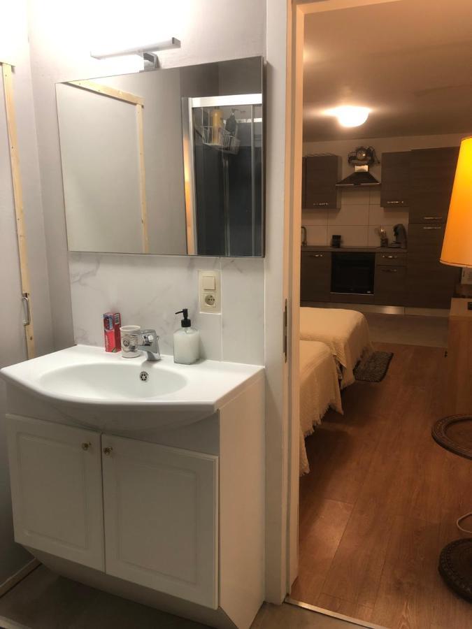 Pina'S Appartment Namur Bagian luar foto